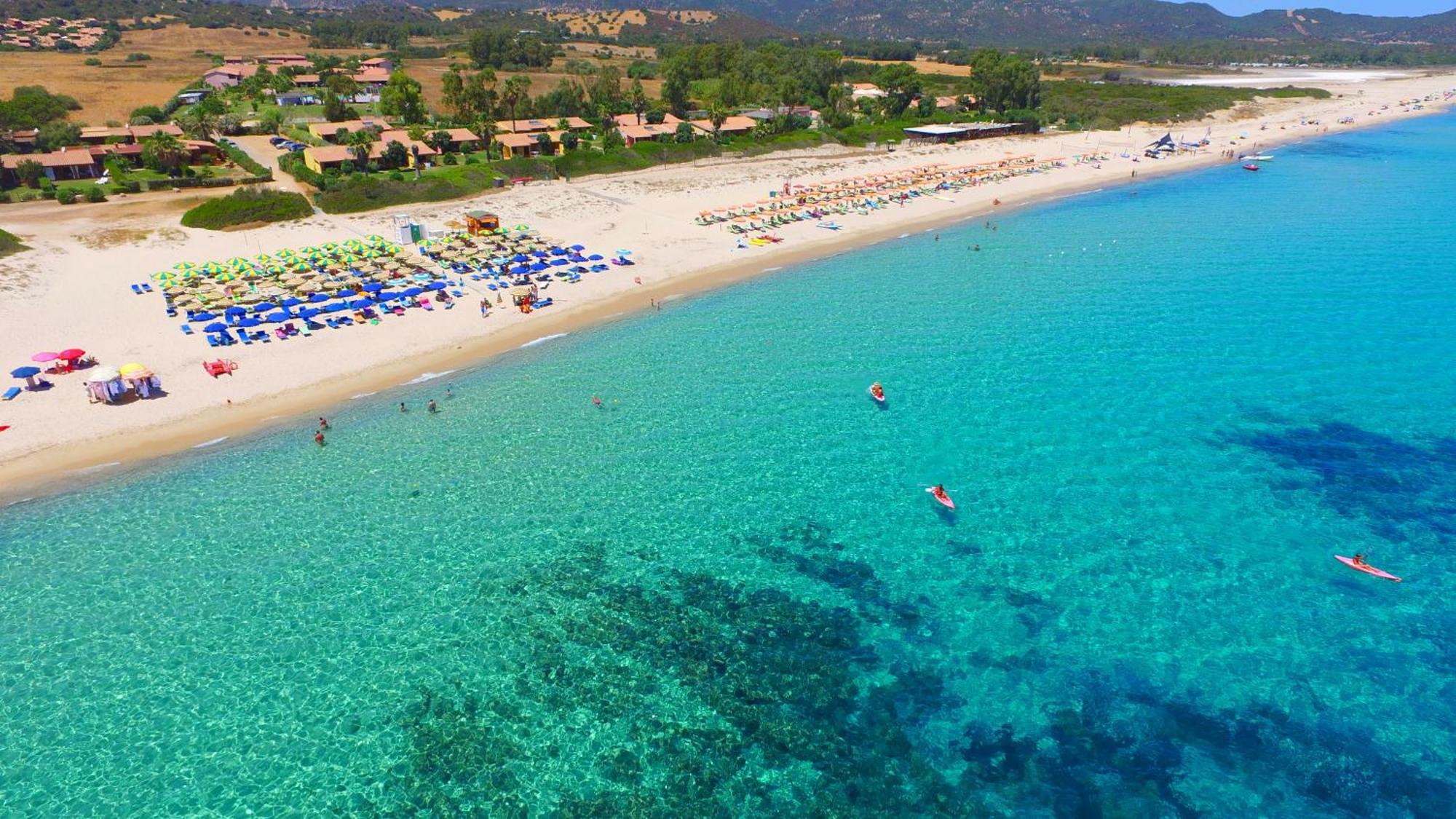 Rey Beach Club Monte Nai Buitenkant foto