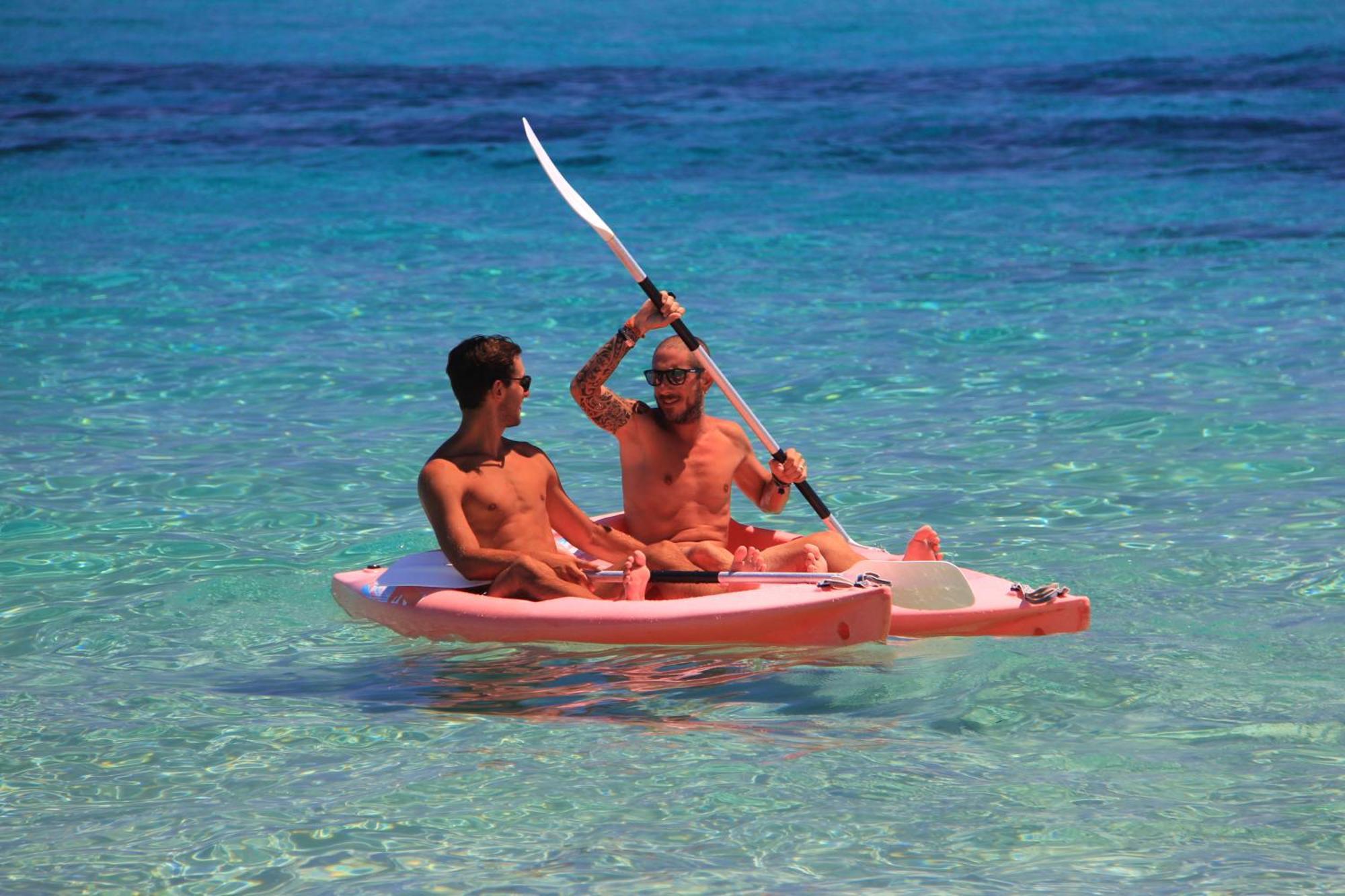 Rey Beach Club Monte Nai Buitenkant foto